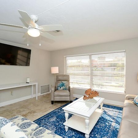 Canal 311 - Right In Siesta Key Village! Sarasota Eksteriør billede