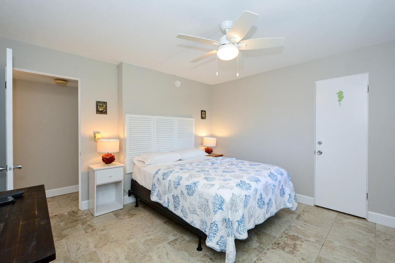 Canal 311 - Right In Siesta Key Village! Sarasota Eksteriør billede