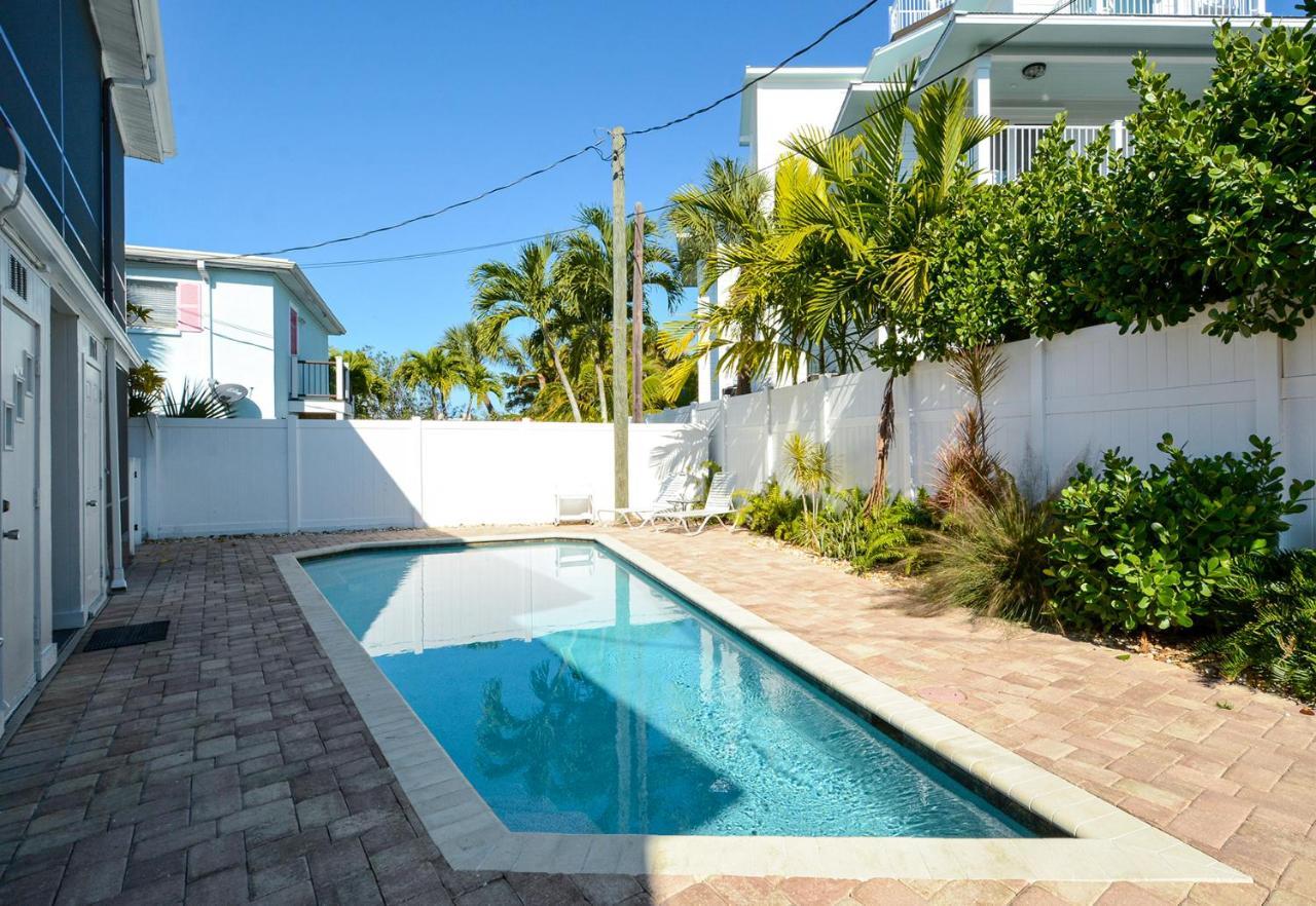 Canal 311 - Right In Siesta Key Village! Sarasota Eksteriør billede