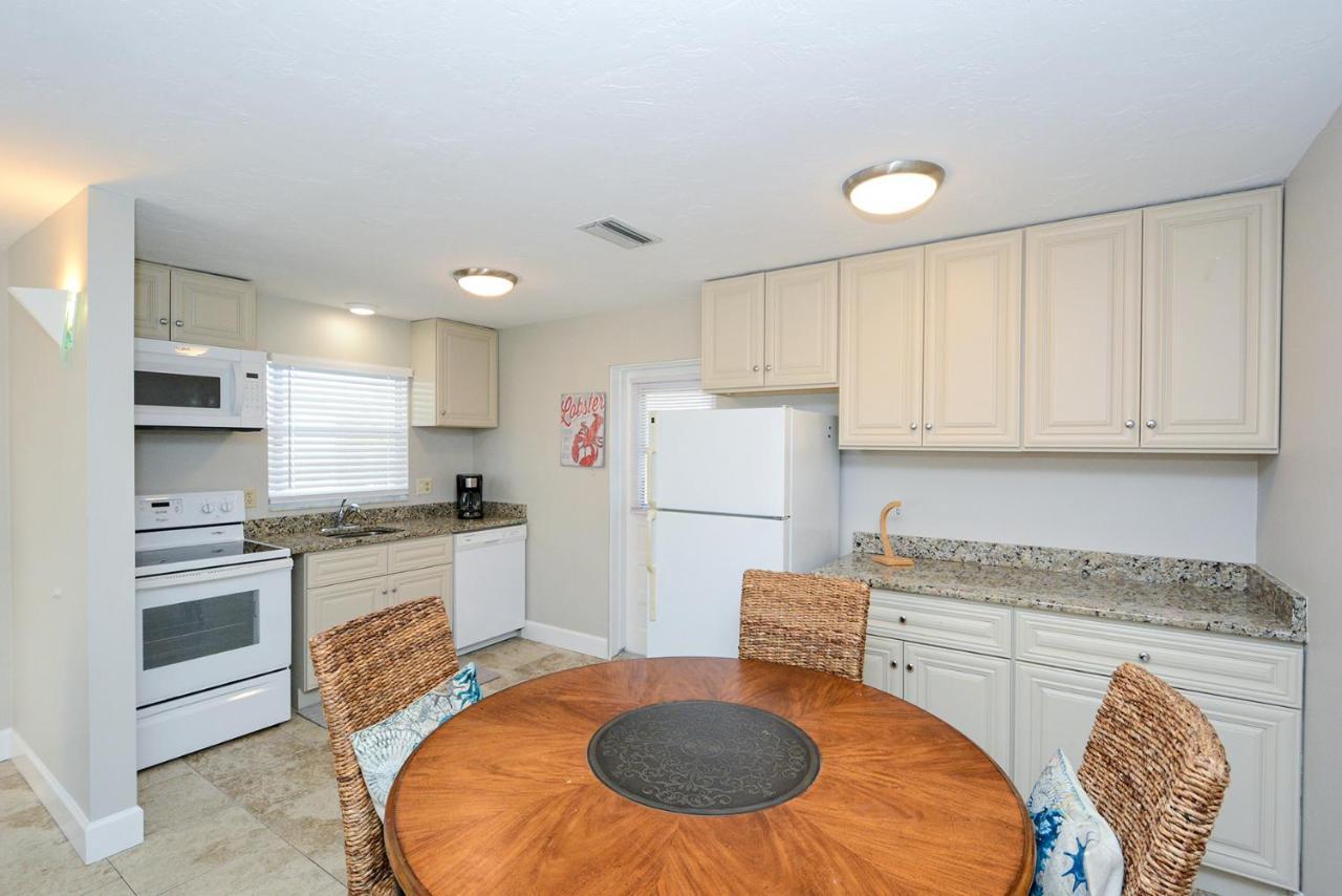 Canal 311 - Right In Siesta Key Village! Sarasota Eksteriør billede