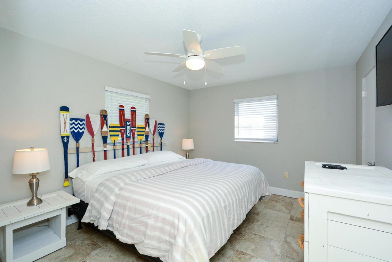 Canal 311 - Right In Siesta Key Village! Sarasota Eksteriør billede